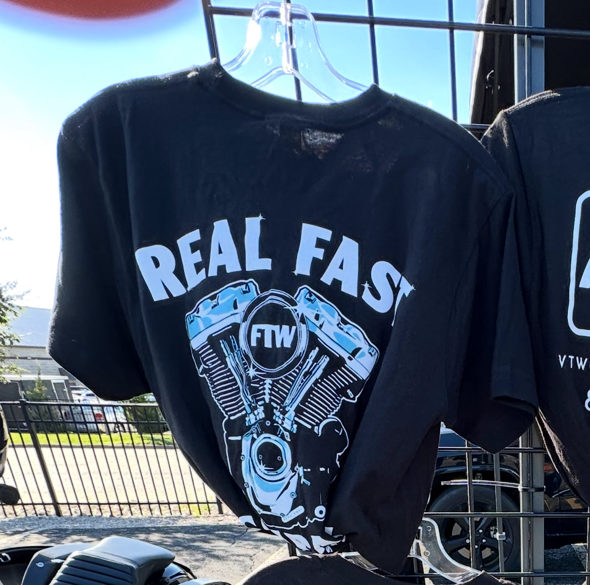 M8 MOTOR TEE